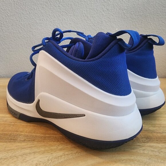 Nike Zoom Witness LeBron James Mens Size 12 Basketball Shoes Blue 860272-400 - Picture 4 of 16